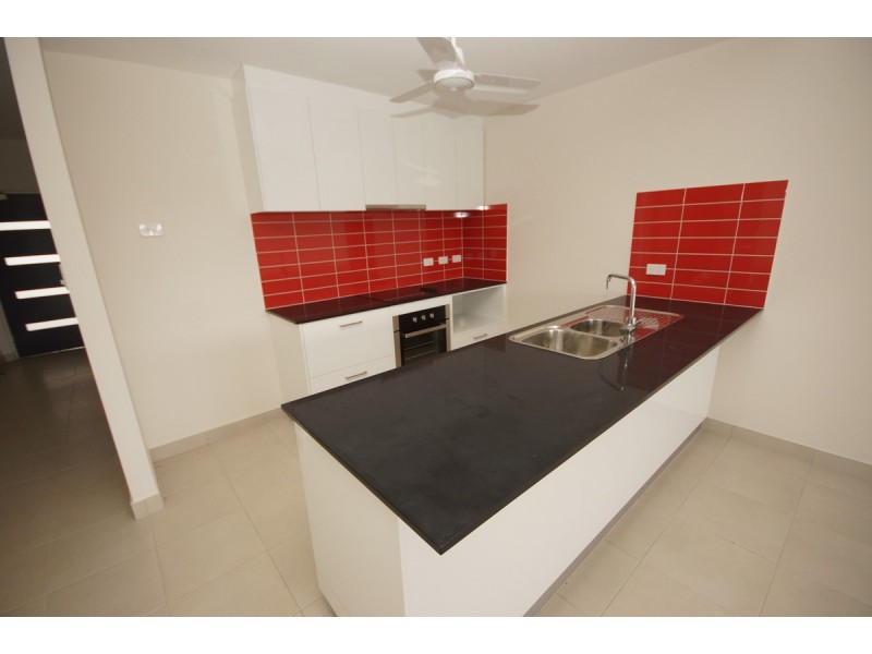 4202/2 Brisbane, Johnston NT 0832