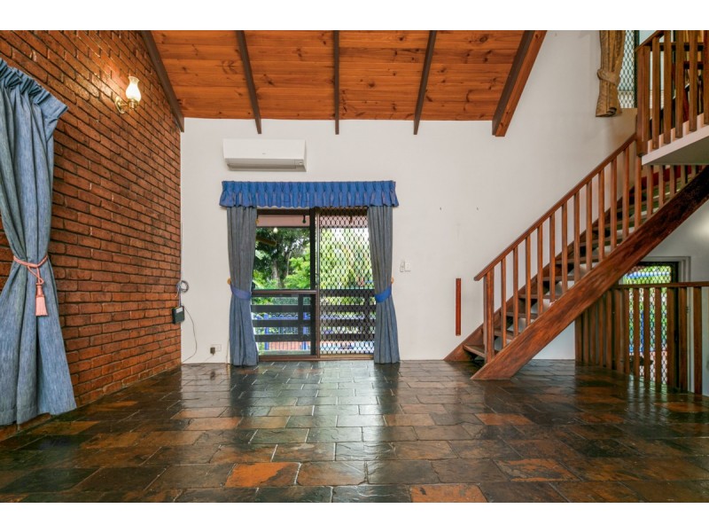 18 Darwent Street, Malak NT 0812
