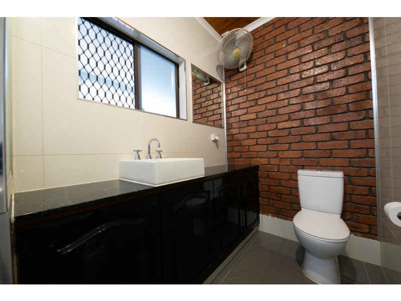 18 Darwent Street, Malak NT 0812