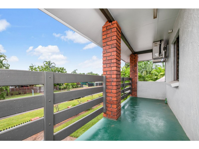18 Darwent Street, Malak NT 0812