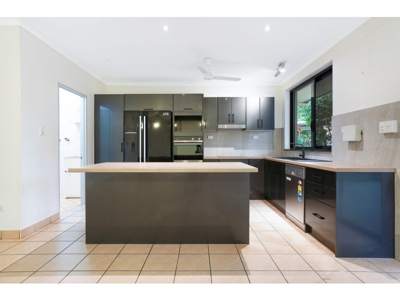 14 Schombacher Circuit, Moulden NT 0830