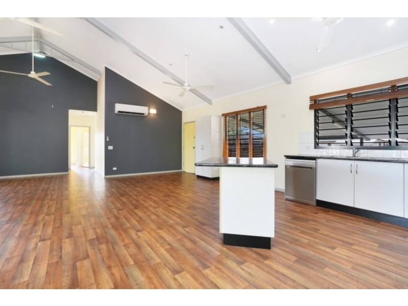 30 Yirra Crescent, Rosebery NT 0832