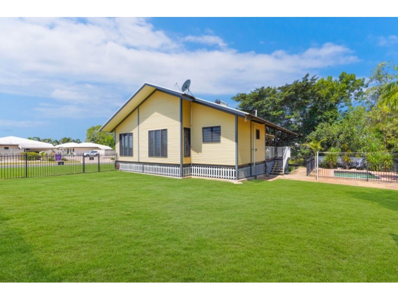 30 Yirra Crescent, Rosebery NT 0832