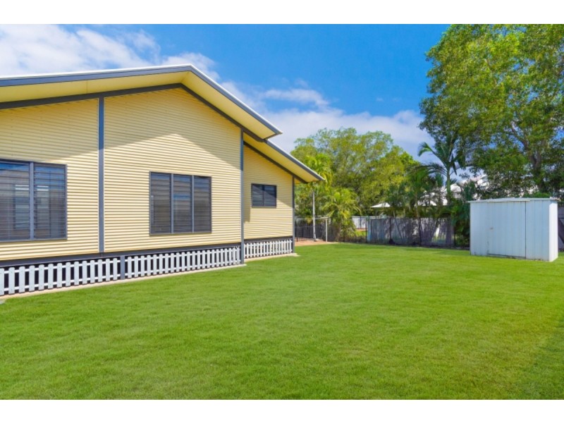 30 Yirra Crescent, Rosebery NT 0832