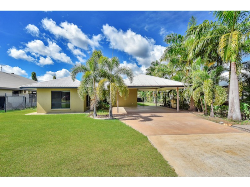19 Richards Crescent, Rosebery NT 0832