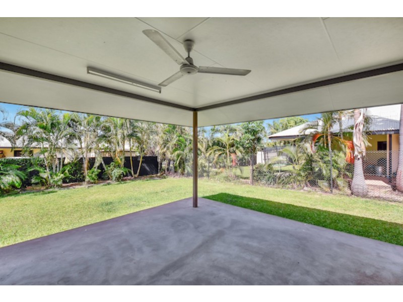 19 Richards Crescent, Rosebery NT 0832