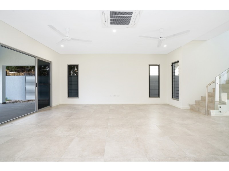 2/6 Winston Avenue, Stuart Park NT 0820