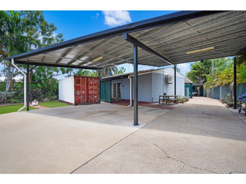 4 Parmentier Place, Moulden NT 0830