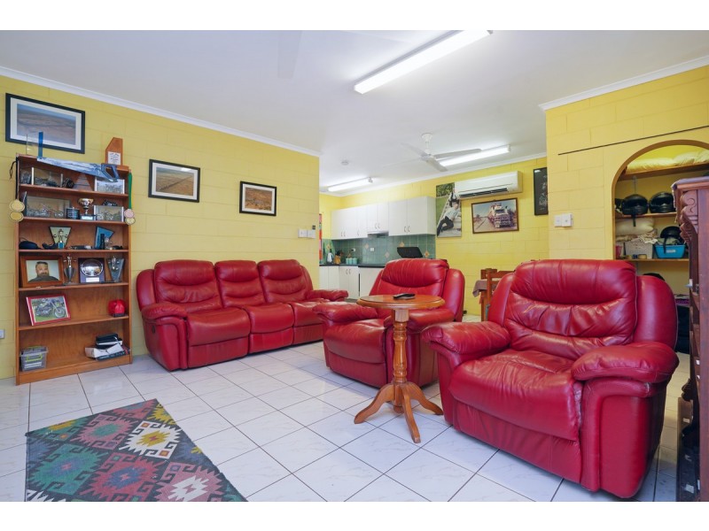 4 Parmentier Place, Moulden NT 0830