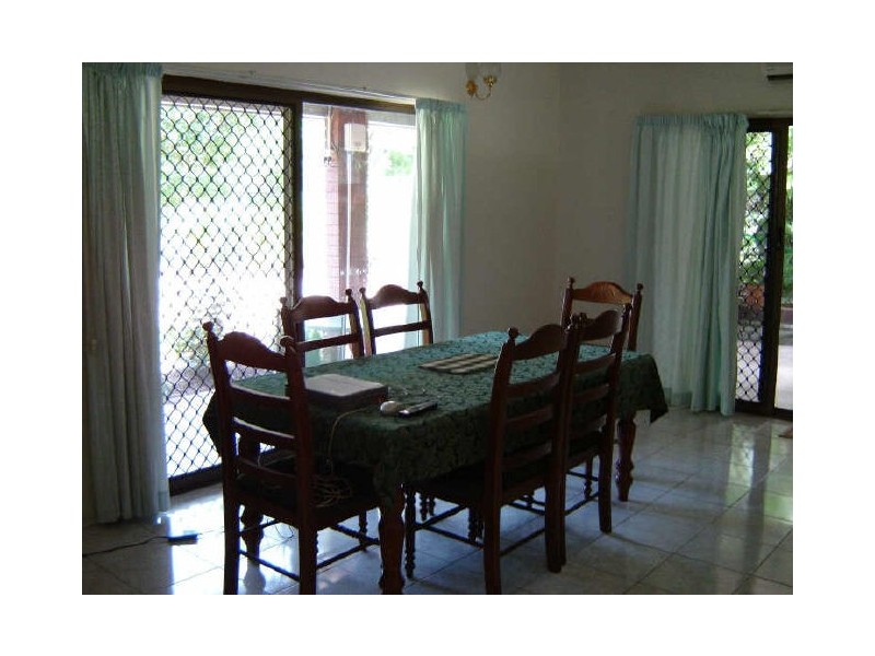 8 Lippia Court, Karama NT 0812