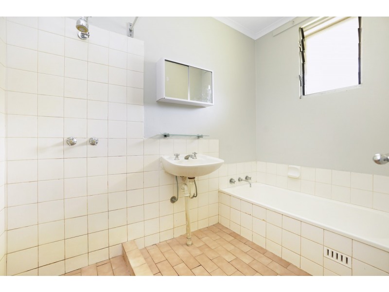 12 Moreton Place, Karama NT 0812