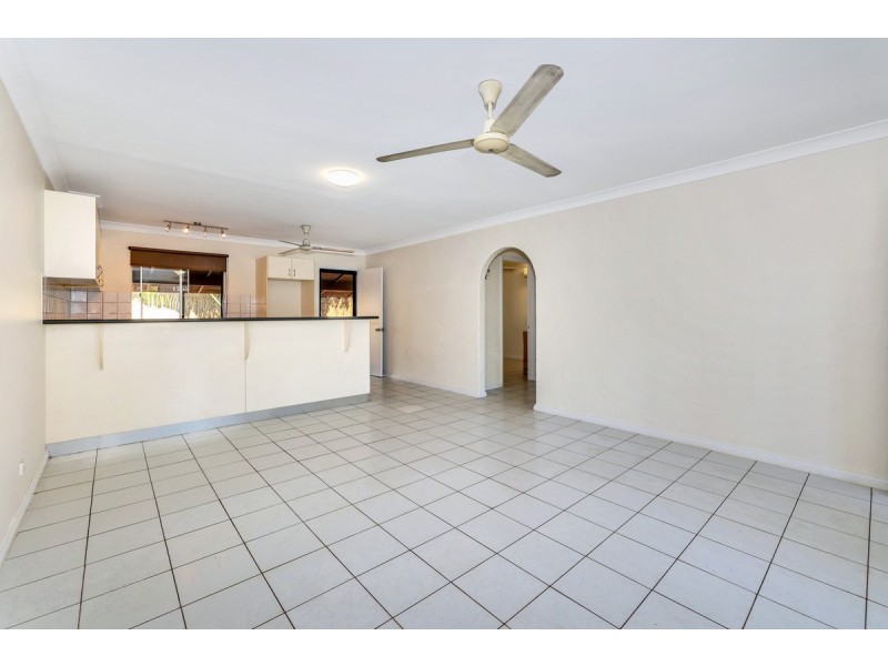 10/4 Grassland Crescent, Leanyer NT 0812