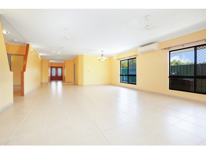 24 Trochus Crescent, Woolner NT 0820
