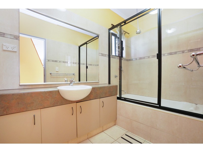24 Trochus Crescent, Woolner NT 0820