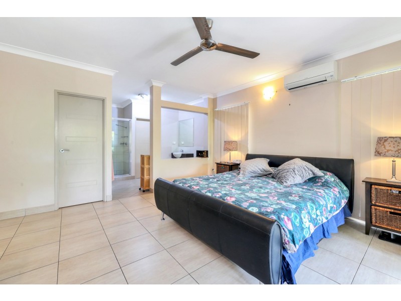 11 Kyabra Street, Farrar NT 0830