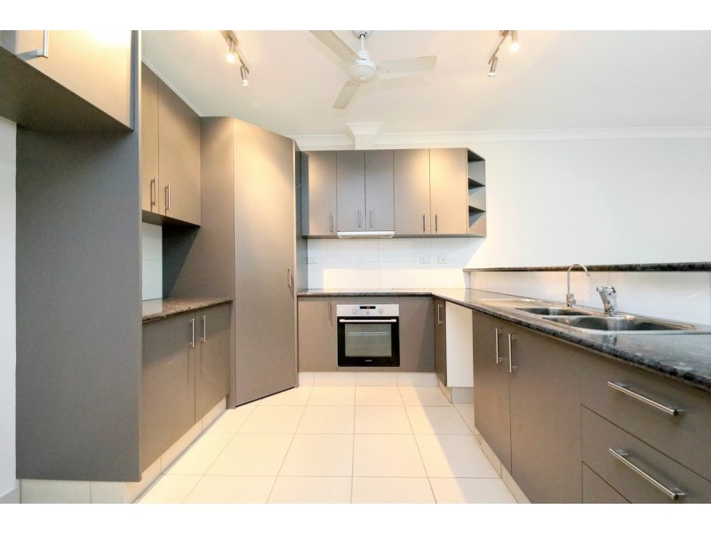 2/10 Magoffin Street, Farrar NT 0830