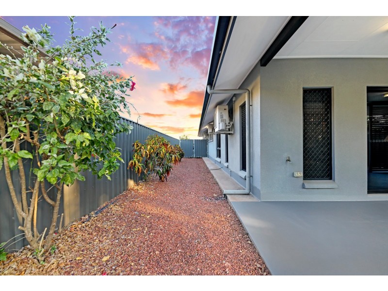 2/10 Magoffin Street, Farrar NT 0830