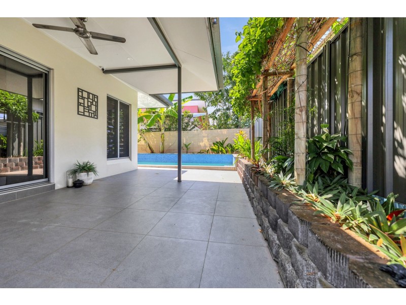 2/84 Newmarch Street, Muirhead NT 0810