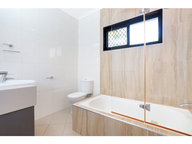 2/10 Davis Court, Rosebery NT 0832