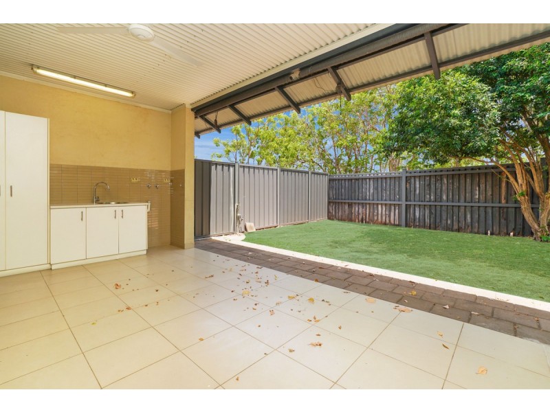 2/10 Davis Court, Rosebery NT 0832