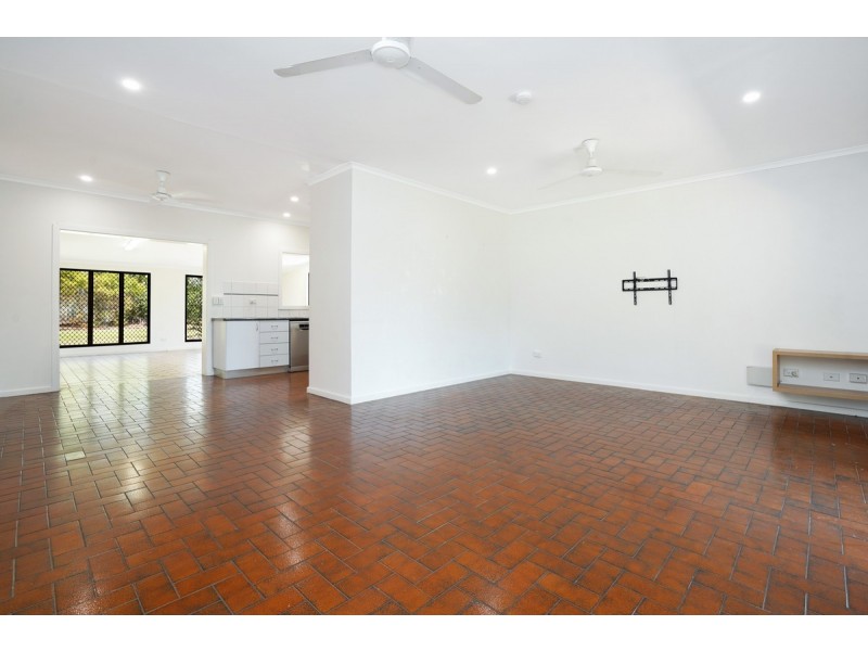 9 Nonda Court, Karama NT 0812