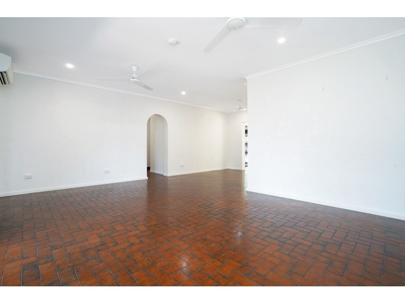 9 Nonda Court, Karama NT 0812