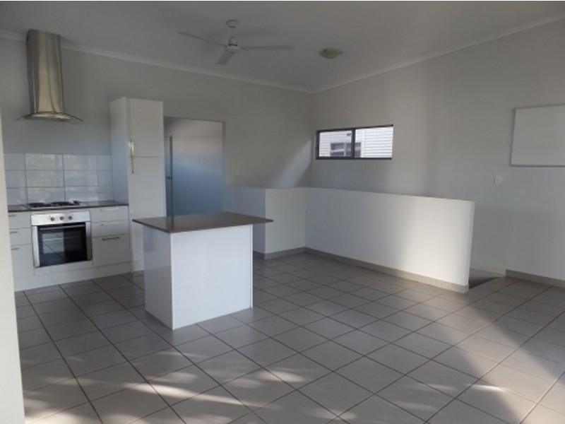 7/10 Damascene Crescent, Bellamack NT 0832