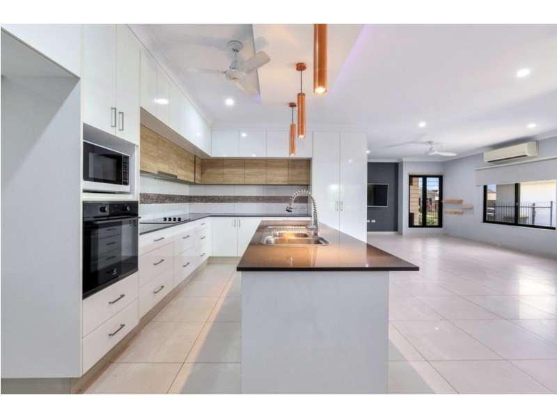 24 Leitch Street, Muirhead NT 0810