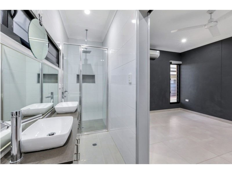 24 Leitch Street, Muirhead NT 0810