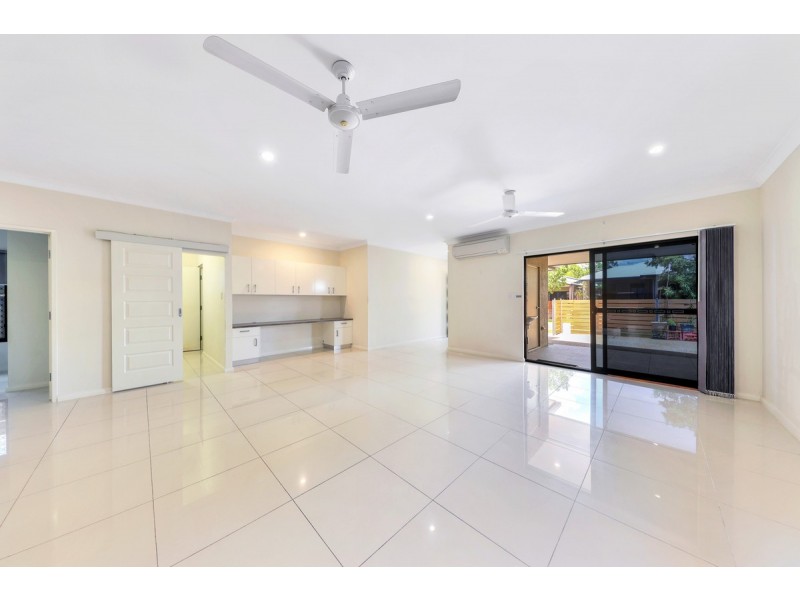 8 Rayney Street, Durack NT 0830