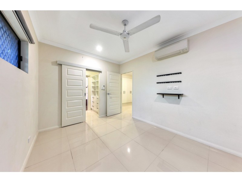 8 Rayney Street, Durack NT 0830