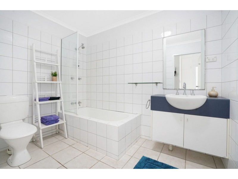 8/9 Manila Place, Woolner NT 0820