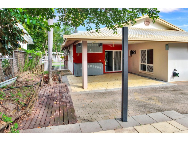 4 Excelsa Court, Rosebery NT 0832