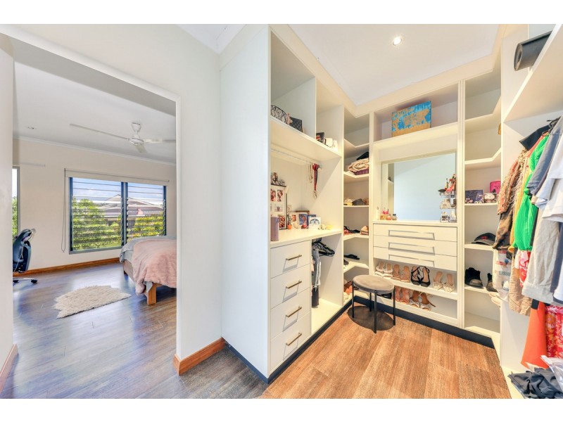 1 & 2/66 Asche, Muirhead NT 0810