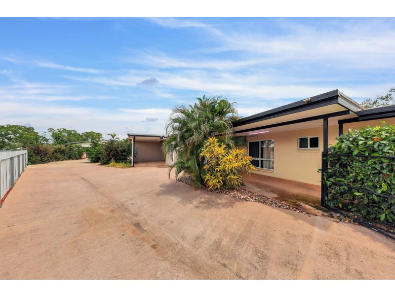 4/3 Priore Court, Moulden NT 0830