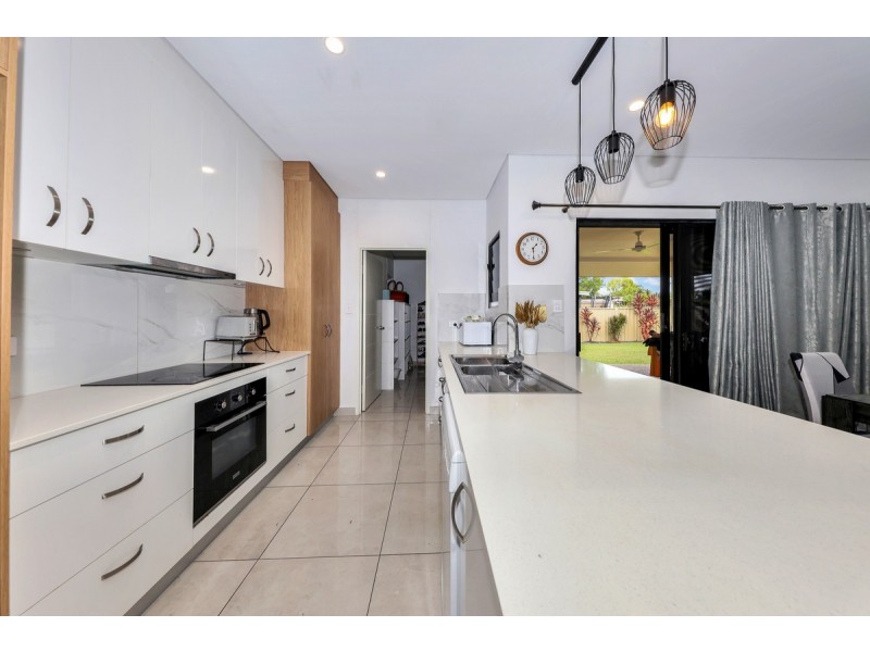 7 Balikpapan Court, Johnston NT 0832