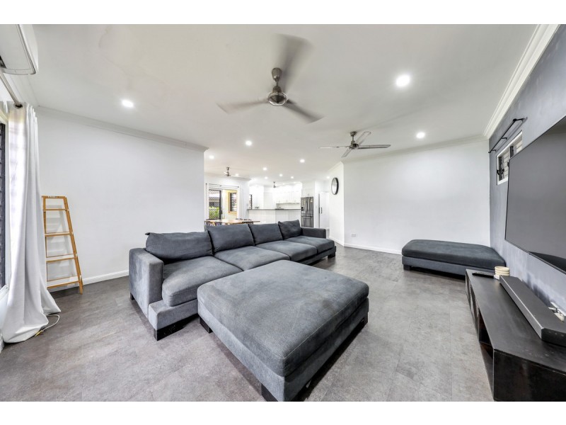 21 Delissaville Place, Rosebery NT 0832