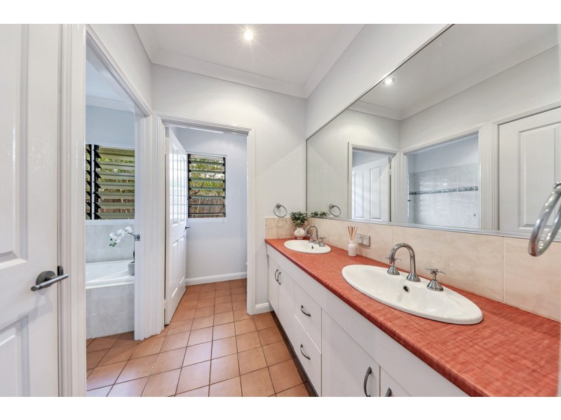21 Delissaville Place, Rosebery NT 0832