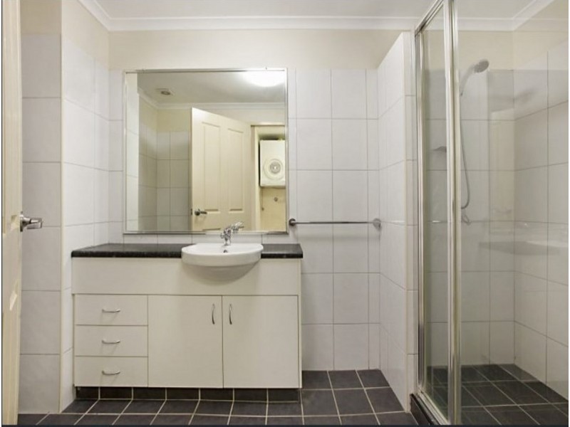 8/31 Mannikan Court, Bakewell NT 0832