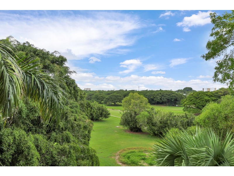 2/10 Houston Street, Larrakeyah NT 0820