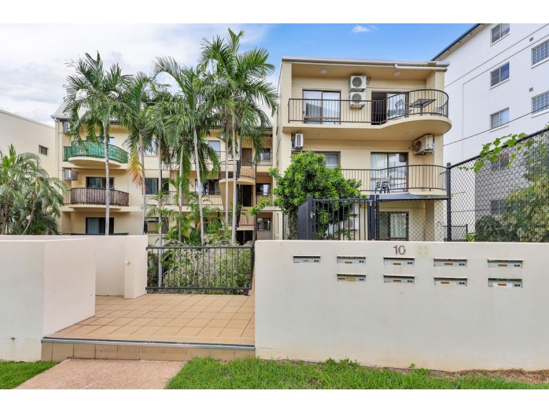 2/10 Houston Street, Larrakeyah NT 0820