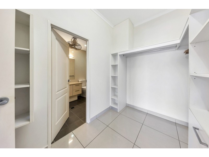 25/3 packard Place, Darwin City NT 0800