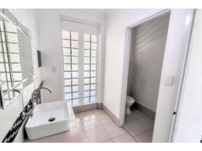 4 Samson Crt, Malak NT 0812