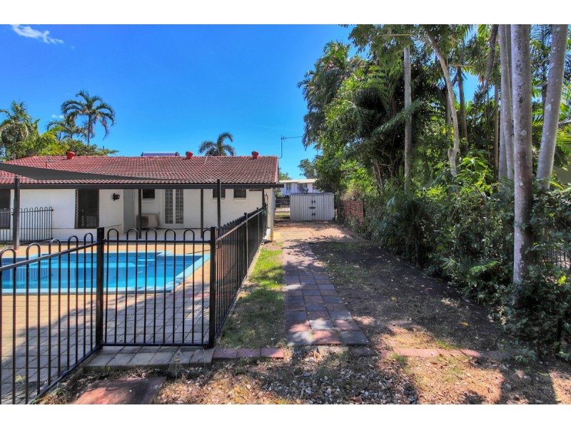 4 Samson Crt, Malak NT 0812