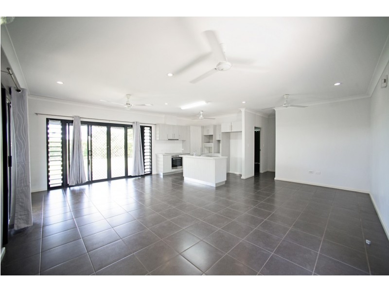 240 Farrar Boulevard, Johnston NT 0832