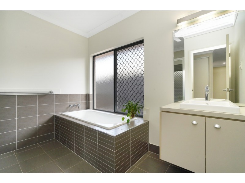 57 Damabila Drive, Lyons NT 0810