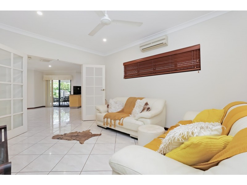 14 Villaflor Crescent, Woolner NT 0820