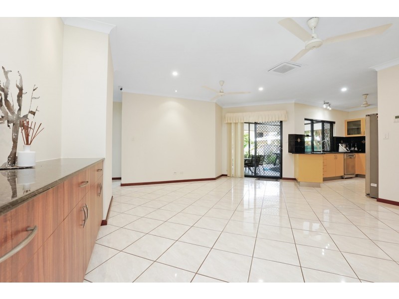 14 Villaflor Crescent, Woolner NT 0820