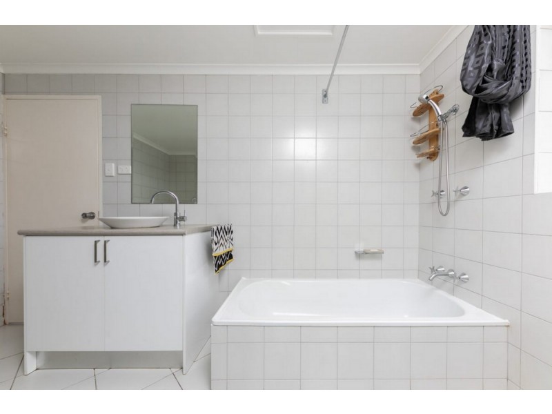 1/140 Smith Street, Larrakeyah NT 0820