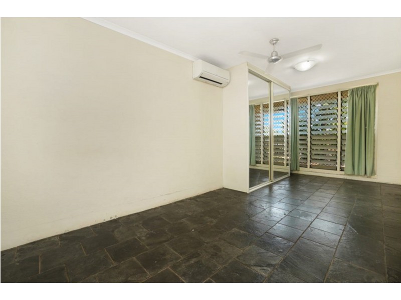 60 Lakeside Drive, Alawa NT 0810